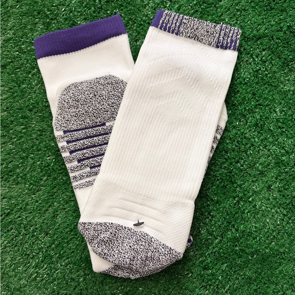 NEW NIKE GRIP CREW FOOTBALL SOCKS